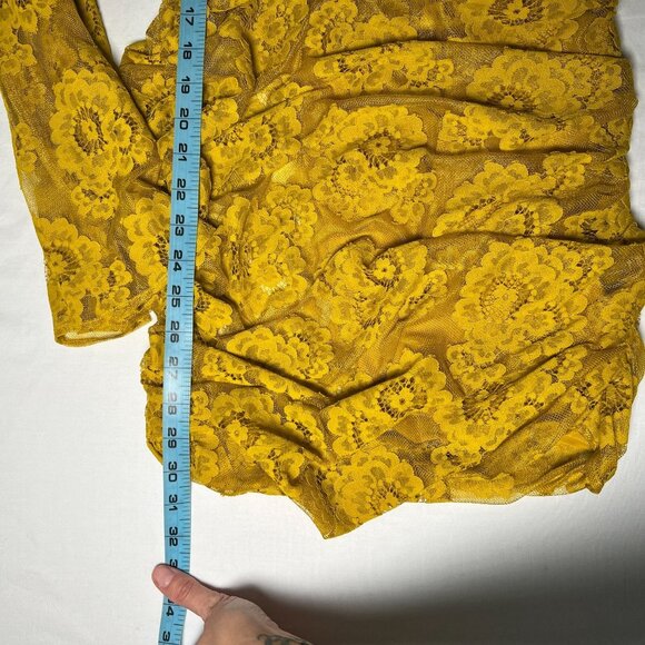 NWT For Love and Lemons Tiana Lace Mini Dress One-Shoulder Floral Yellow XS - Picture 9 of 16